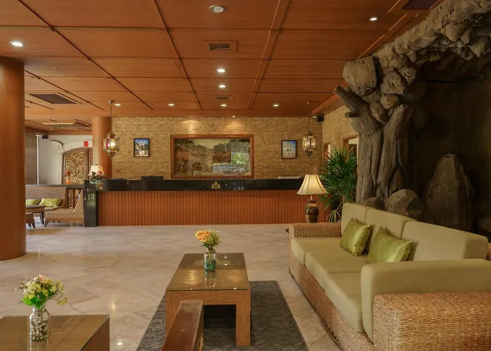 Hotel Icheck Thapra
